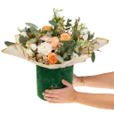 květinový box růží a karafiátů